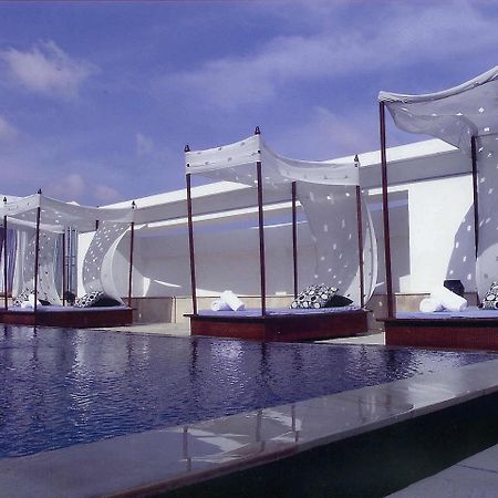 더 파크 첸나이 시설 사진 The pool at the Park